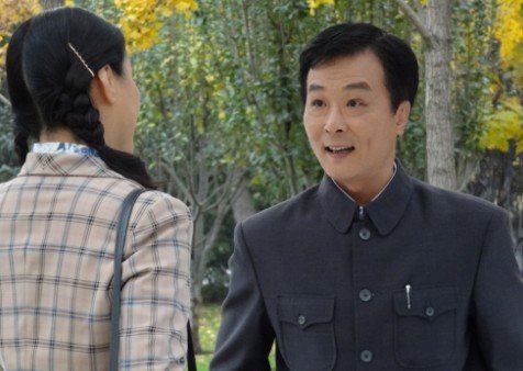 《全家福》新春贺岁 钱波三次婚恋终修正果