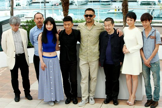 《天注定》剧组戛纳受热捧 新浪潮老祖母助阵