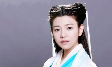 【钢牙八卦】姑娘,你是谁,请问有事吗?